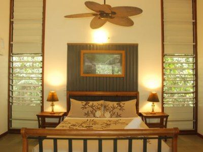 Lodge Heritage - In The *